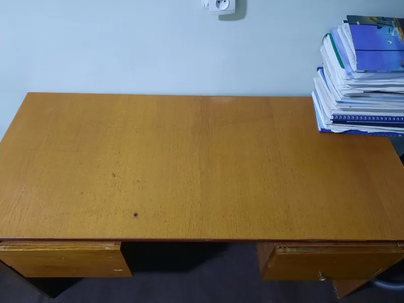Eski, mustahkam mebel sotiladi... 2 Eski, mustahkam mebel sotiladi... 2