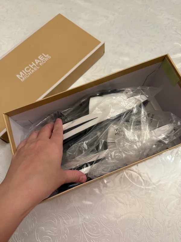 Оригинал michael kors тапочки — фото 2