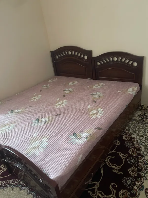 Bir kishilik va bir yarim kishilik krovat 2