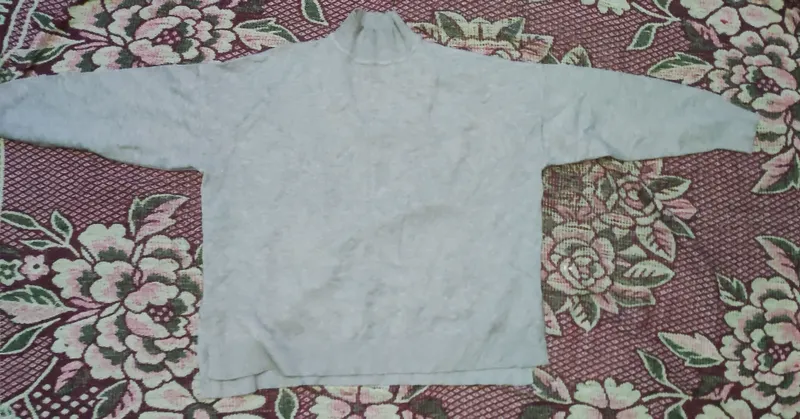 Zara jinsi shimlari 38 (50) va issiq sviter 50–52 9
