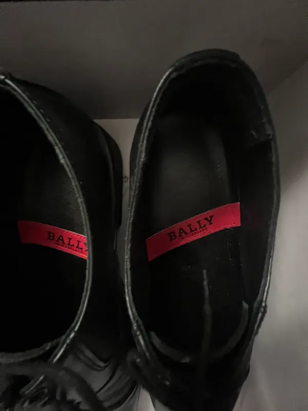 Мужские туфли 41 размер. Bally оригинал. 2