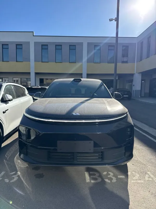 Lixiang L6 Max FULL 2024 yil