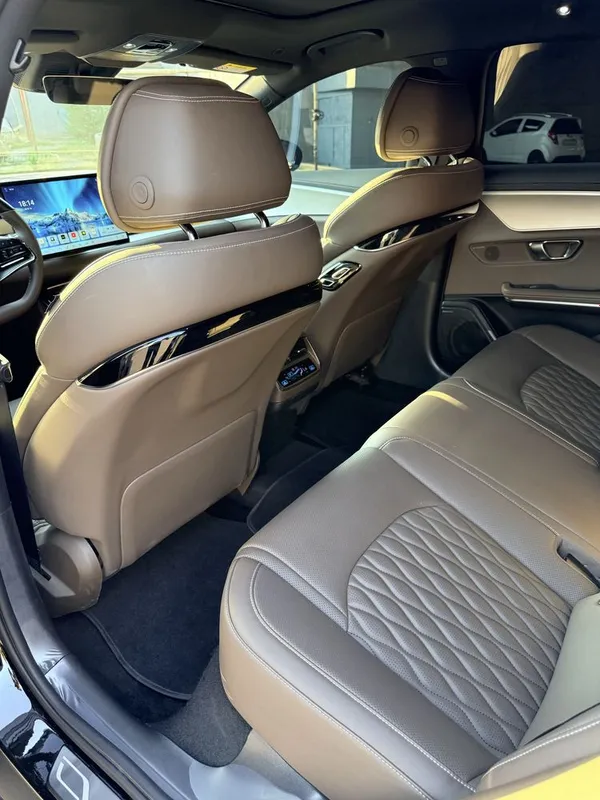BYD han 605 km 2025 smart 5 BYD han 605 km 2025 smart 5