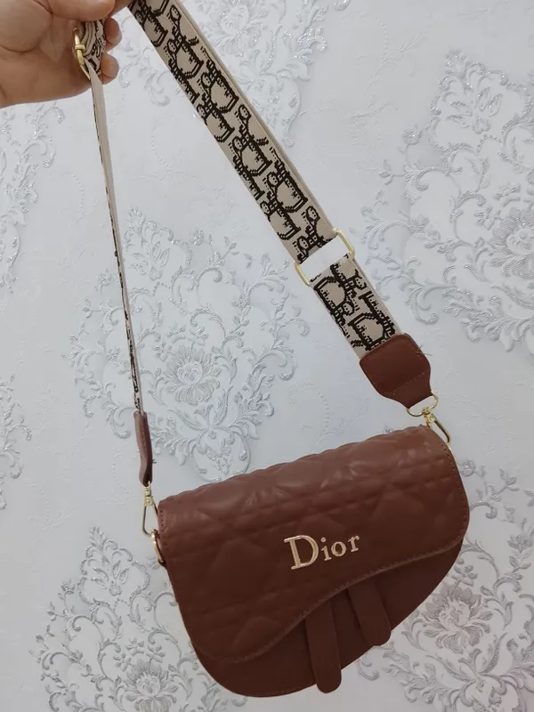 Dior sumka