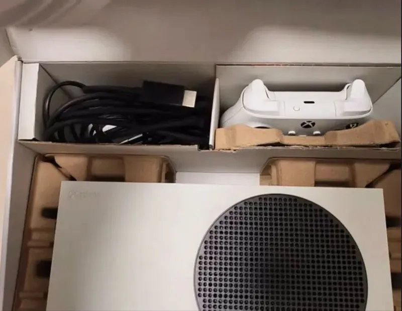 Xbox Series S с играми Xbox Series S с играми