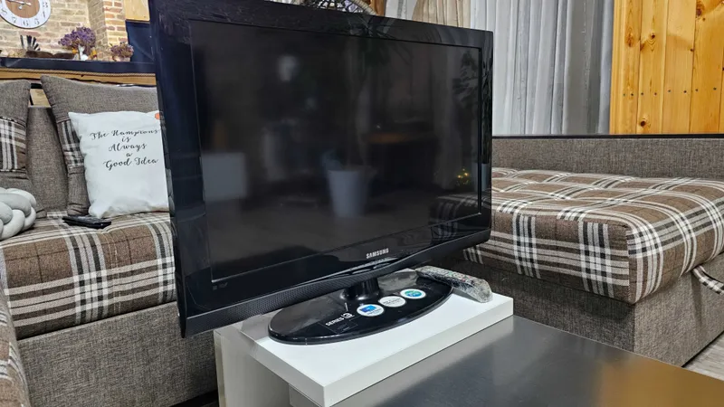 Samsung 32 б/у Телевизор — фото 1