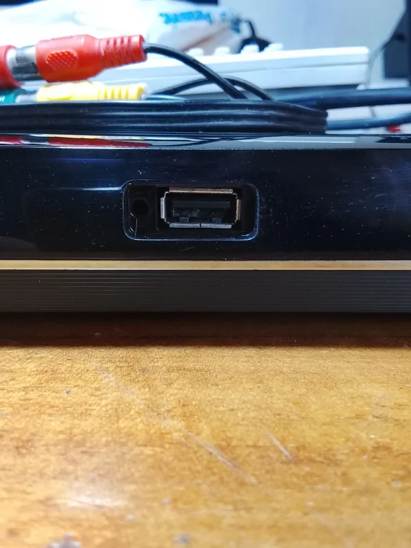 Dvd плейер LG DV382 и Nokla EVD 6680 читают все форрматы — фото 2