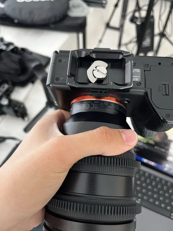 Продаю объективы sony 24-105 f4 50 f1.8 20 2.8 — фото 2