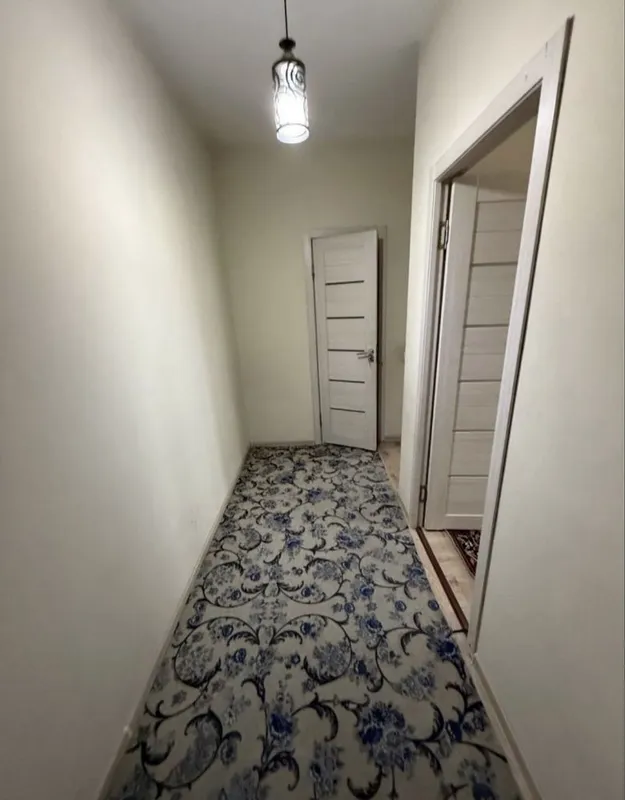 Kvartira arenda beriladi qizlarga 4