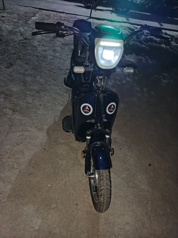 Elektroskuter shoshilinch sotiladi 3