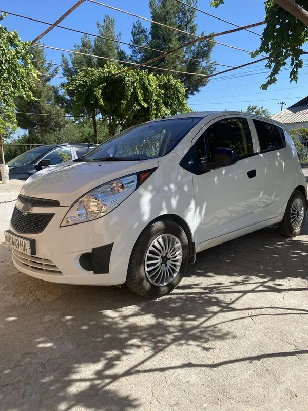 Chevrolet Spark sotiladi — фото 1