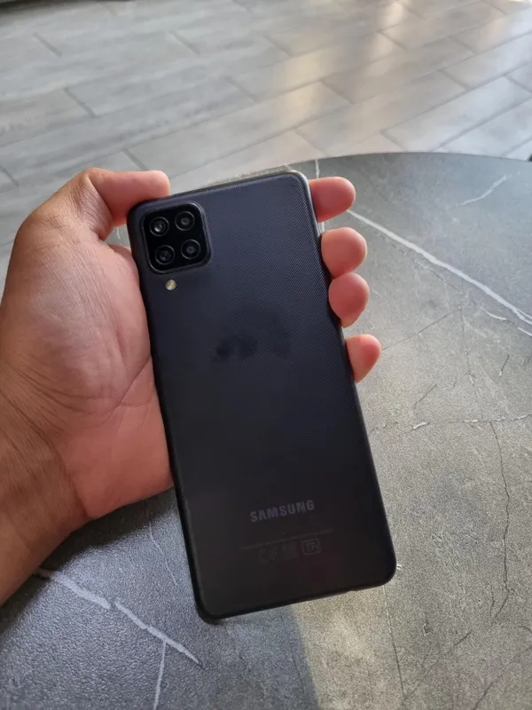 samsung a12 10 Dan 8 xolati narxi 500 kelishamiz 3