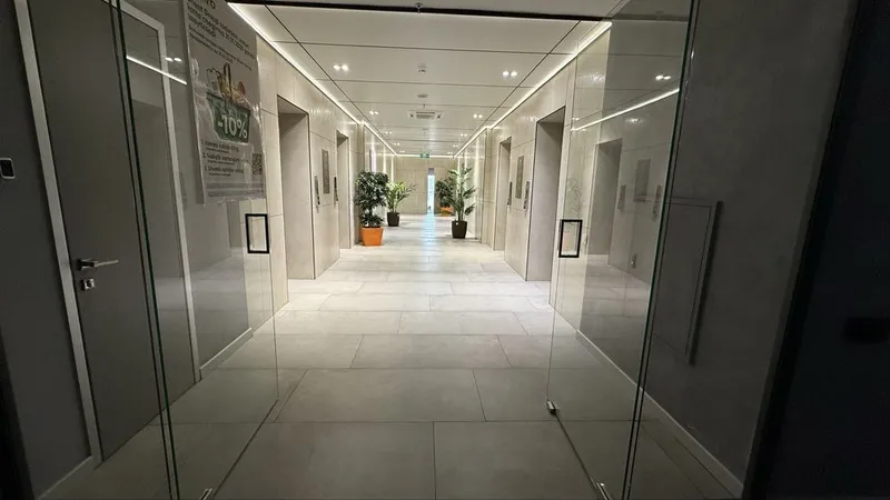 Сдаётся в аренду этаж 1227 м2 в бизнес-центре ORIENT f88 — фото 2