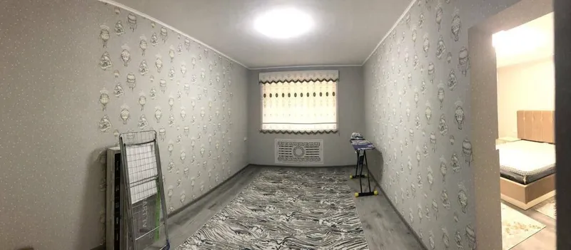 Chilonzor metro oldida kvartira bor