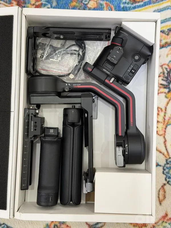 DJI Ronin RS3 Ideal 2 DJI Ronin RS3 Ideal 2