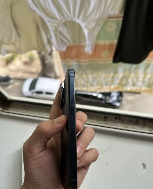iPhone 15 Pro, синий 4 iPhone 15 Pro, синий 4