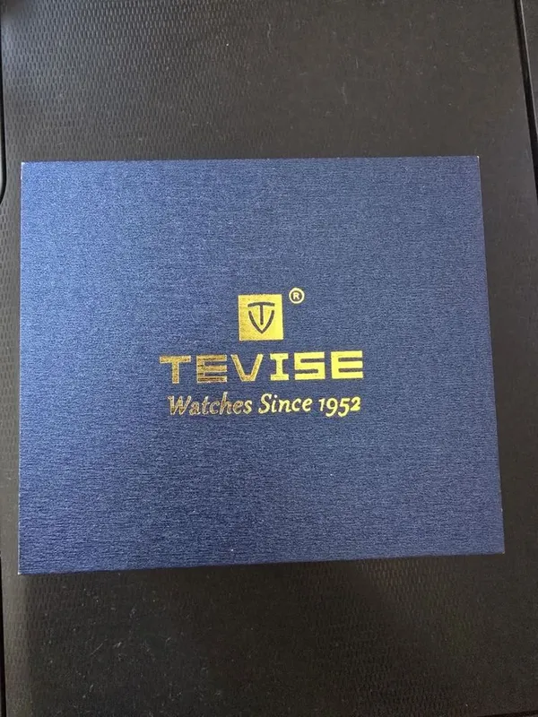 Часы TEVISE (новые) — фото 1