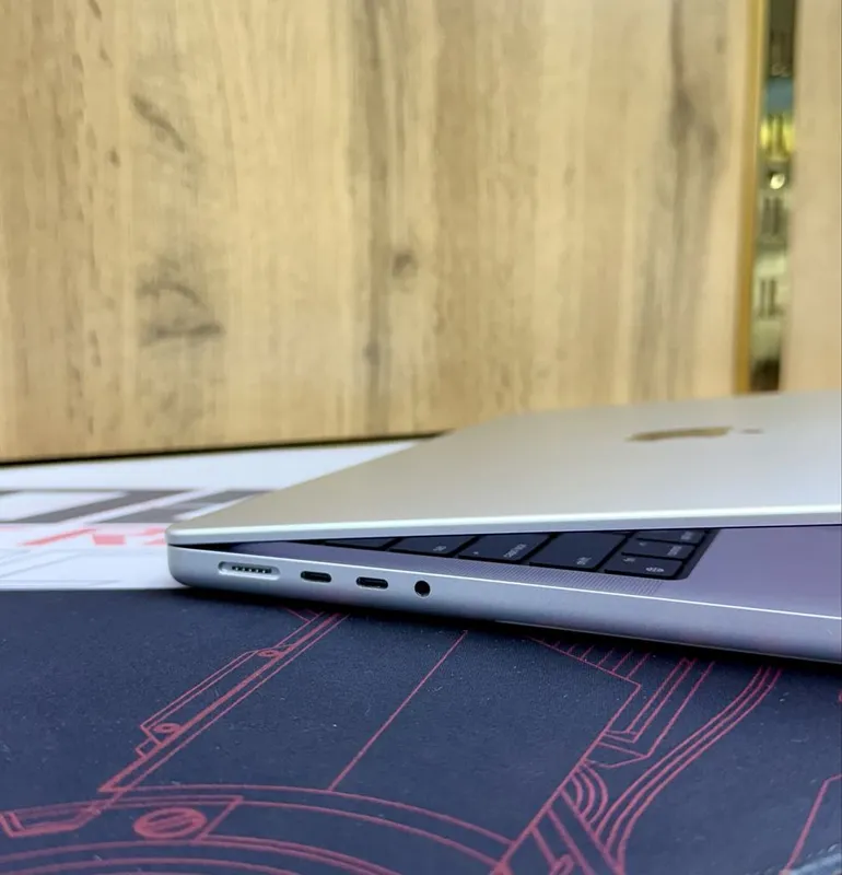 Macbook M2 Pro 14inch 16/512GB 97% Емкость — фото 5