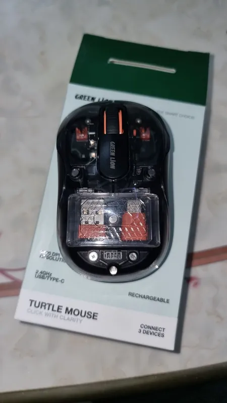 Green Lion mouse 3