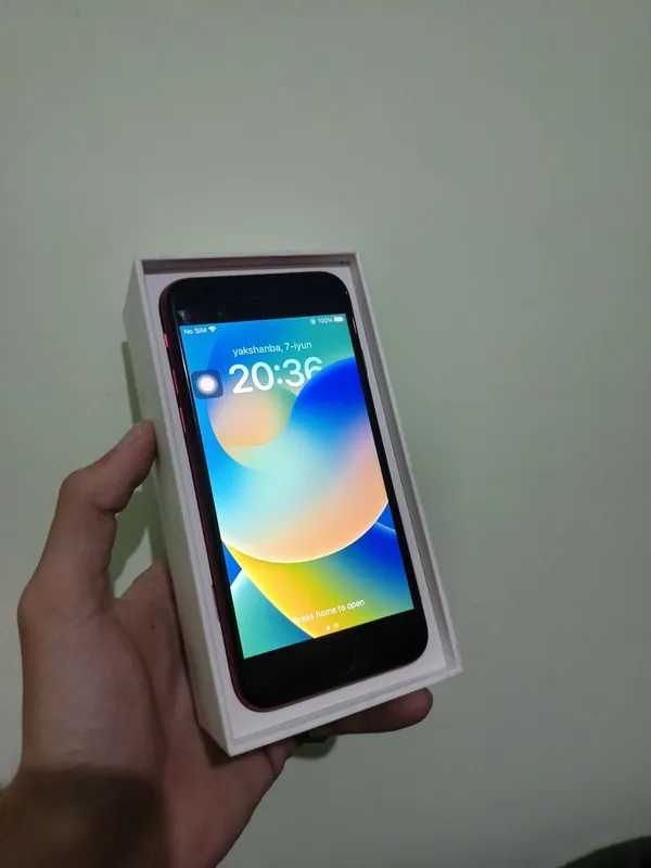 Iphone 8 (Red Product)