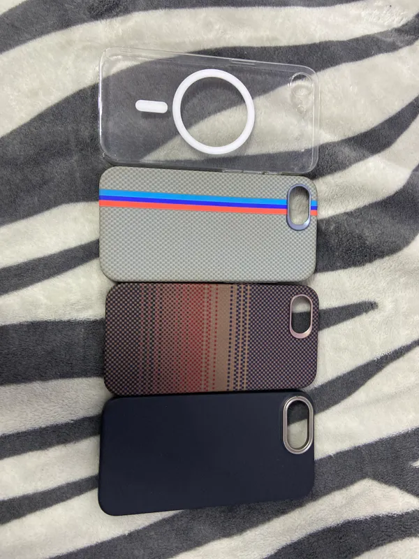 Чехол 16e, 16, 15 Pro Max, 17 Pro, 16 Pro 1 Чехол 16e, 16, 15 Pro Max, 17 Pro, 16 Pro 1
