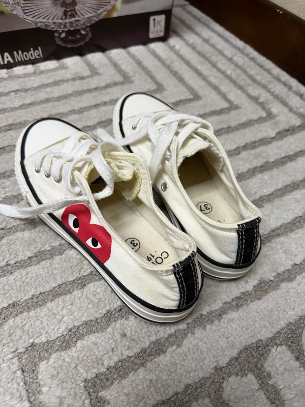 Белые кеды Converse