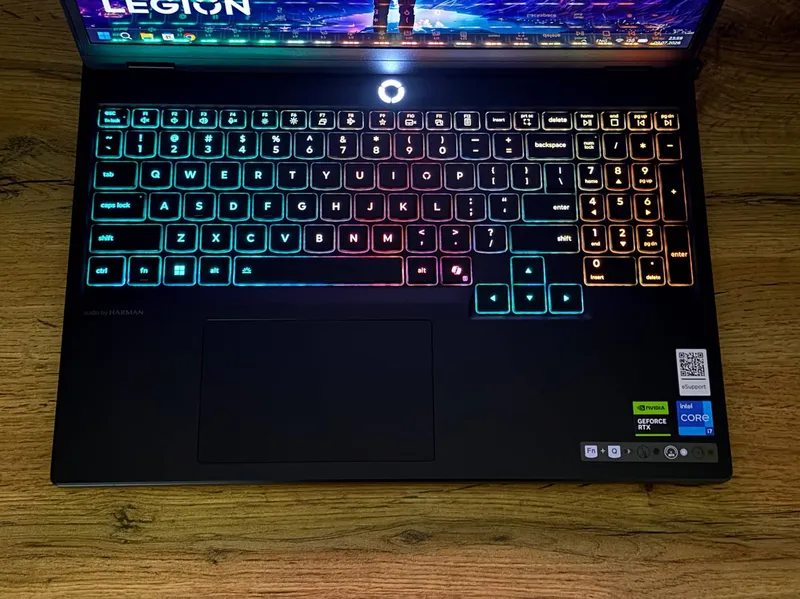 Lenovo legion 5 i7 14th RTX 5060 4 Lenovo legion 5 i7 14th RTX 5060 4