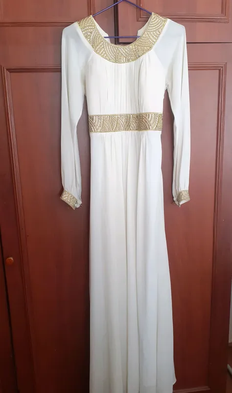 Ayollar kiyimi