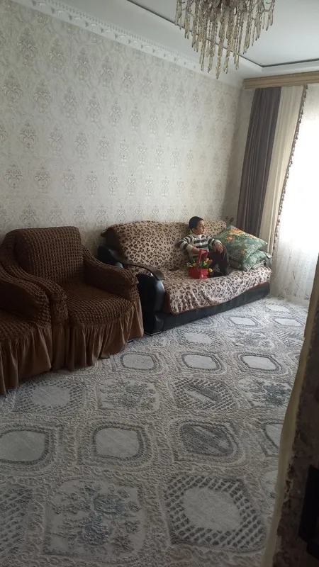 Чирчик аренда 1 ком квартира в 10 мкр 3 этаж 6 Чирчик аренда 1 ком квартира в 10 мкр 3 этаж 6