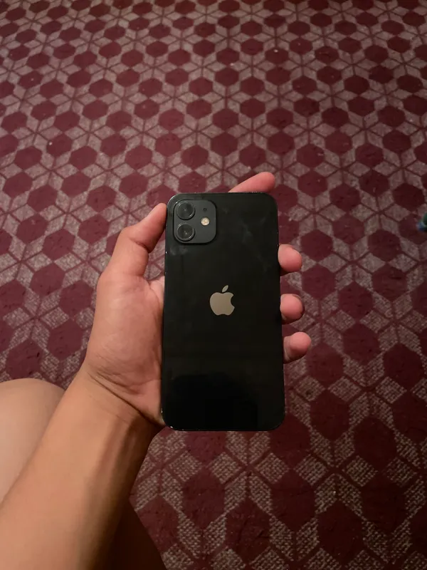 Iphone 12, 128 talik rangi qora ekran almashtiriw — фото 1