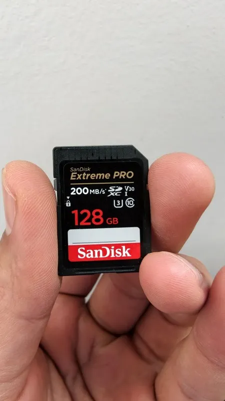 Sony alfa 6400 sotiladi fleshka va shtaviv bilan — фото 2