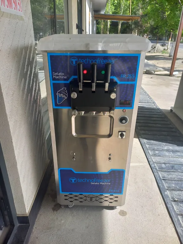 Technofreezer 255 markali yangi olinganiga 10 kun