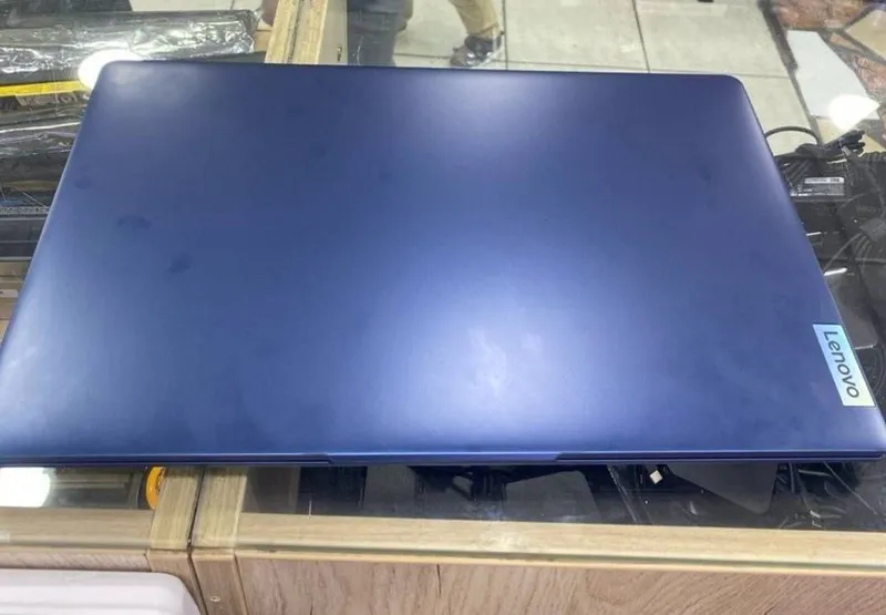 Lenovo IdeaPad 3 | Core i3 N305 | 8GB | 512GB SSD | FullHD | Ideal hol — фото 1