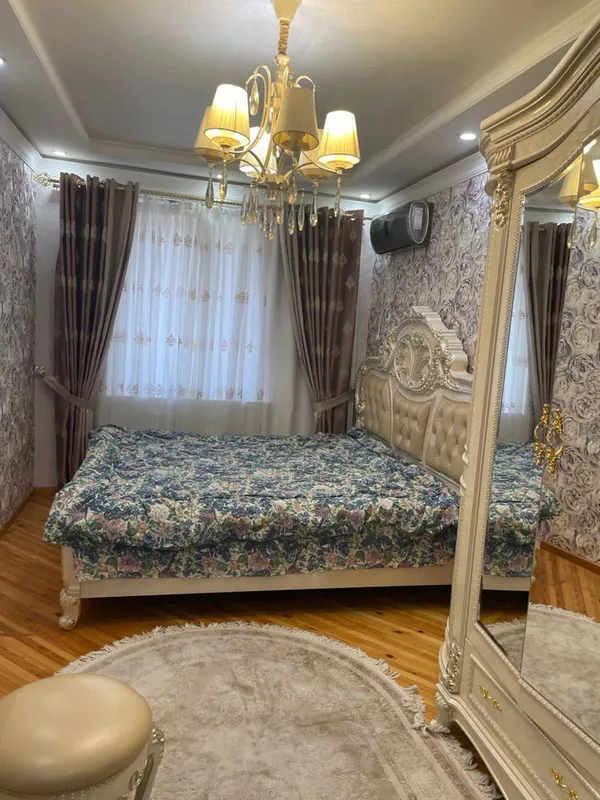 4/4/4 Метро Ойбек! Четырехкомнатная! Аренда 850 $ 2