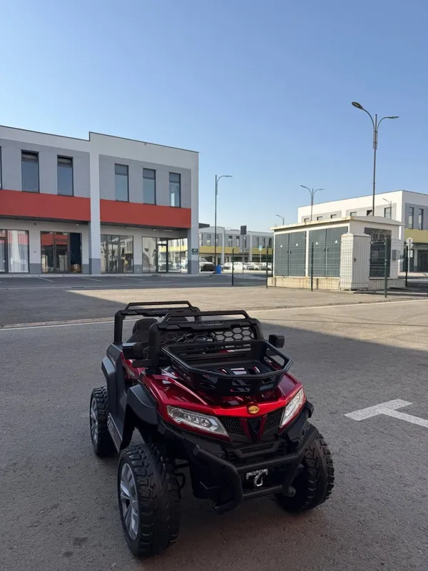 Детский автомобиль 4