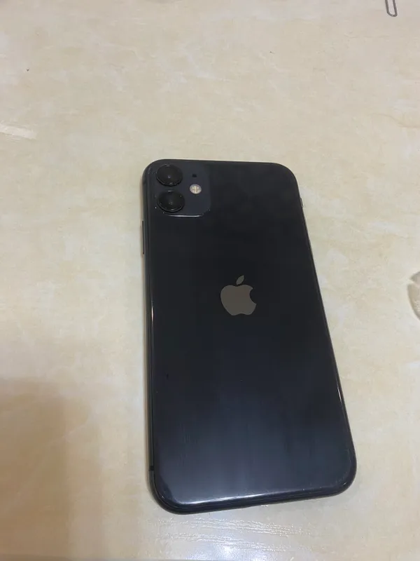 iPhone 11