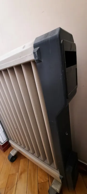 Rossiyada ishlab chiqarilgan moyli radiator 4 Rossiyada ishlab chiqarilgan moyli radiator 4