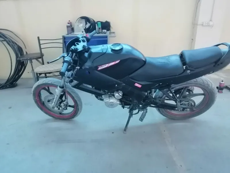 Mototsikl sotiladi 3