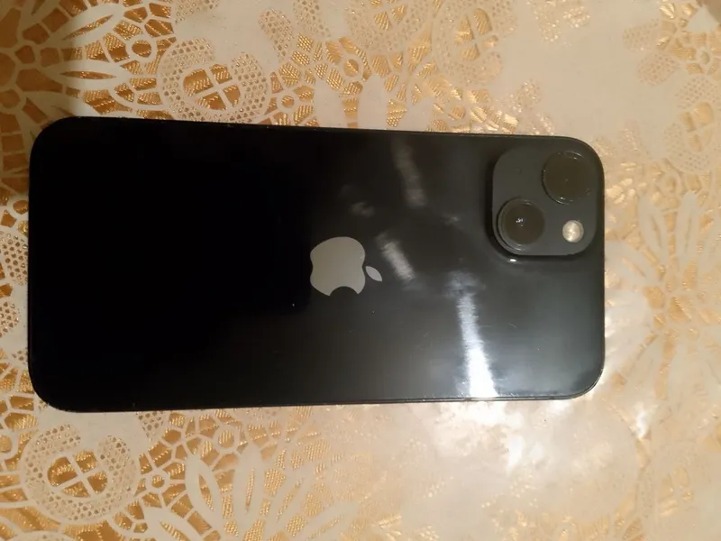 iPhone 13 1