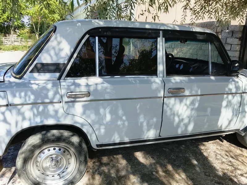 Vaz 21 06 sotiladi 3 Vaz 21 06 sotiladi 3