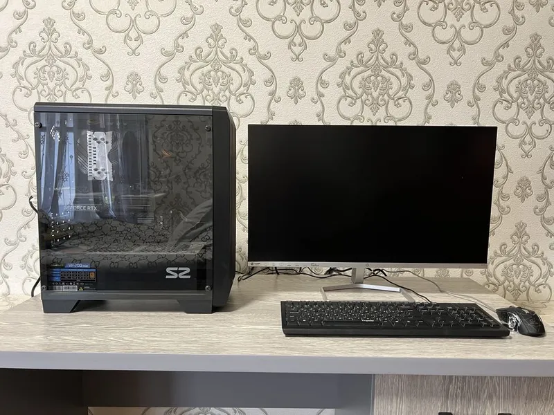 Kompyuter HP M27f