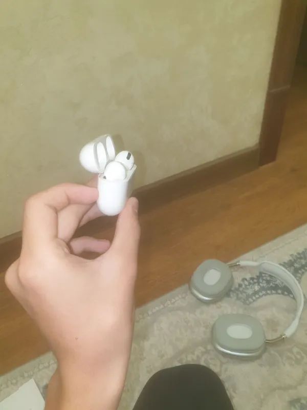Оригинальные AirPods Pro 2 Оригинальные AirPods Pro 2