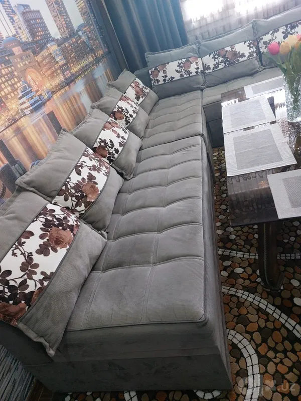Mehmonxona uchun divan 6 Mehmonxona uchun divan 6