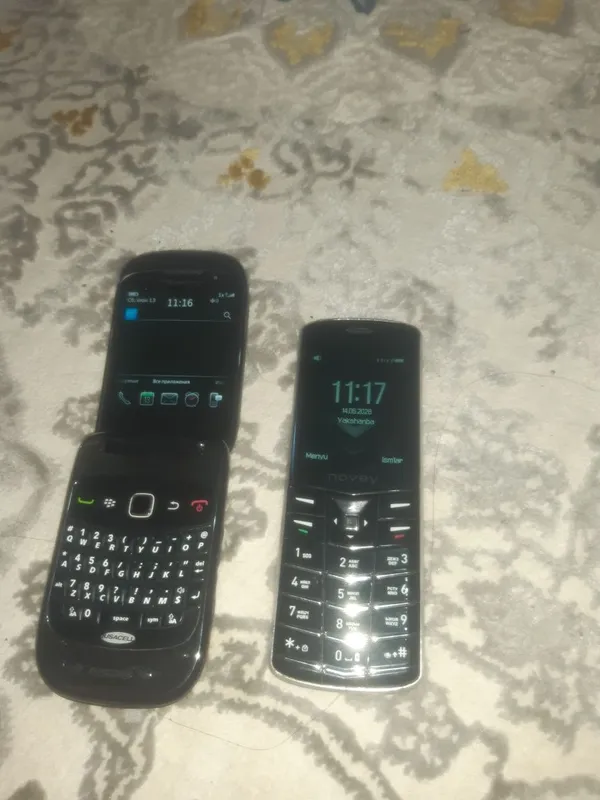 Blackberry va novey aura Blackberry va novey aura
