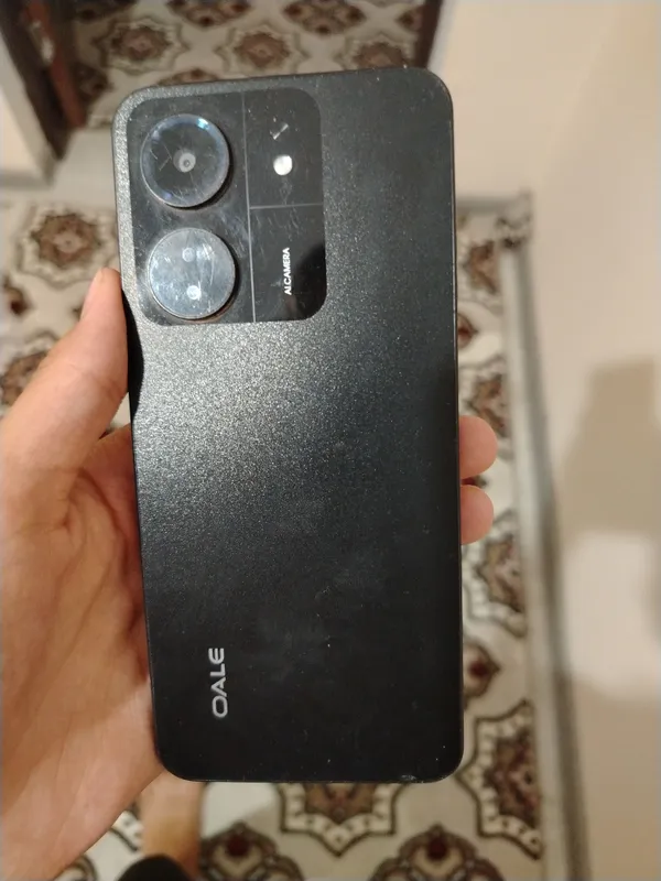 Telefon men sotmoqchiman 600 ming som ga 1