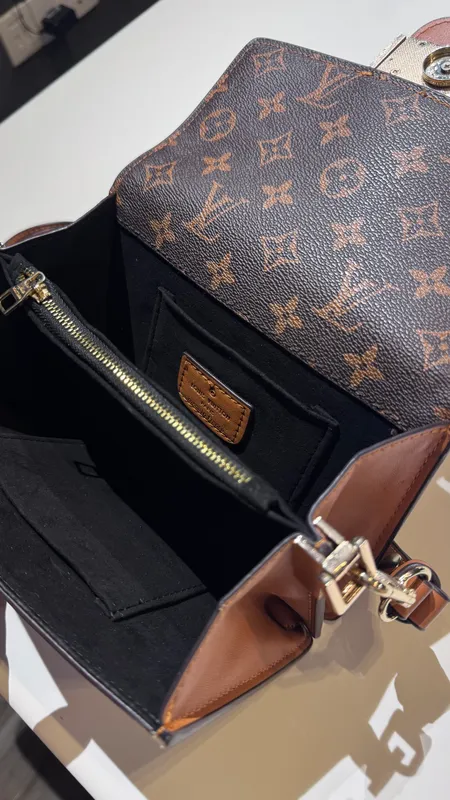 Сумочка Louis Vuitton — фото 2