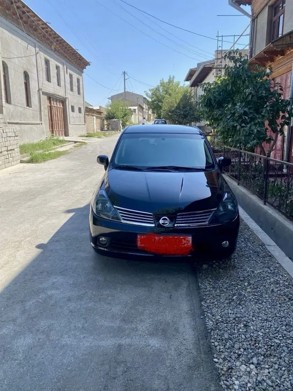 Продаётся Nissan Tiida 1 Продаётся Nissan Tiida 1