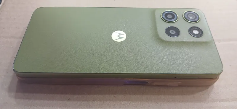 Motorola 8ga 256 GB. korobka