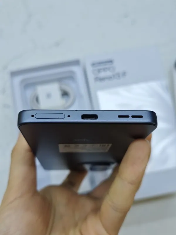 OPPO Reno 13 F Sotlad — фото 5