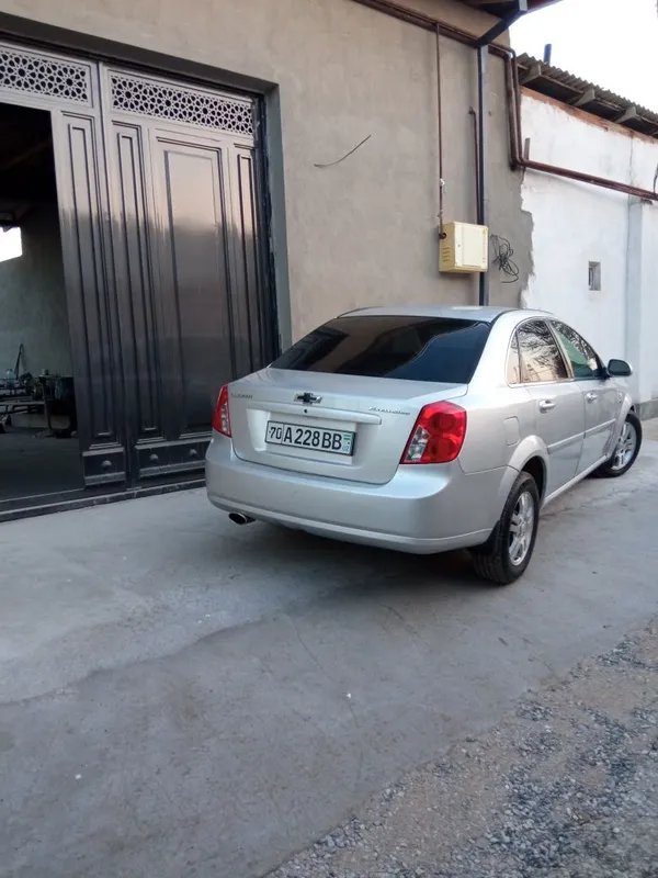Chevrolet Lacetti 1.8
